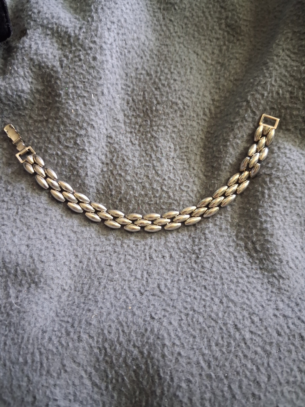 Silver Tone Rice Grain Link Bracelet